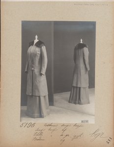 Album Page: House of Worth, Costume بواسطة مصور فوتوغرافي فرنسي