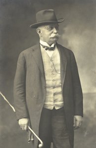 Graf von Zeppelin (b/w photo) بواسطة مصور فوتوغرافي ألماني