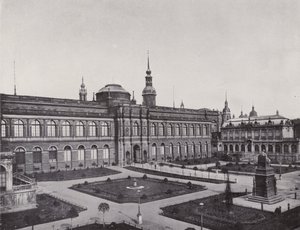 معرض الرسم الملكي ، منظر من Zwinger (صورة b / w) بواسطة مصور فوتوغرافي ألماني