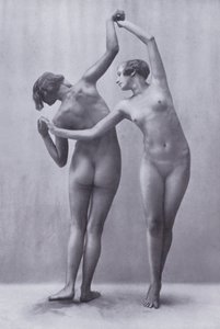 The Body Beautiful, Physical Culture for Women (b/w photo) بواسطة مصور فوتوغرافي ألماني