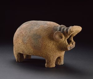تمثال فرس النهر ، من Grave 134 at Hu ، c.3500-3000 قبل الميلاد (فخار وير أحمر خشن)