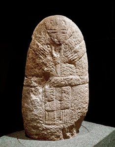 عصور ما قبل التاريخ: تمثال صغير مينهير. العصر الحجري ، العصر الحجري الحديث. سان جيرمان أونلاي ، متحف الآثار الوطنية بواسطة عصور ما قبل التاريخ