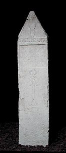 لوحة نذرية بها صولجان ، من قرطاج ، القرنين الثالث والثاني قبل الميلاد (الحجر الجيري) بواسطة بونيقية بونيقية