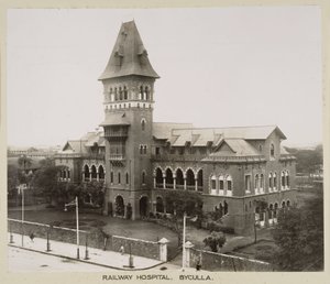 مستشفيات بيكولا للسكك الحديدية ، الهند ، عام 1930 بواسطة ريتشارد (بعد) داد