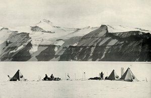 معسكر تحت النطاق البري ، 20 ديسمبر 1911 ، 1913