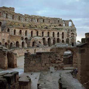 مدرج الجم ، ج. 238 م بواسطة رواية