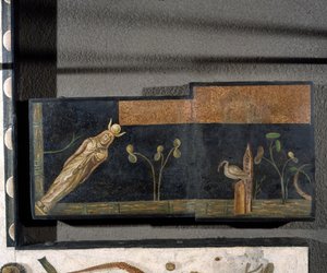 "Asarotos" (الأرض غير مكسورة) شظايا فسيفساء موقعة من Harakliton من روما ، القرن الثاني الميلادي ، روما بواسطة رواية