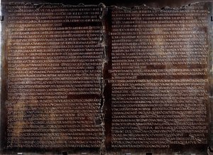 طاولة كلودين: خطاب كلود (كلوديوس أو كلوديو بواسطة رواية