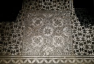 Roman Art: detail of the mosaics of the ground from Villa Adriana (Villa d