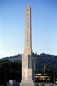 روما. Foro Italico المسلة المخصصة لموسوليني. بواسطة رومان رومان