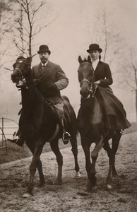 جلالة الملك جورج الخامس والأميرة ماري ، 1914. بواسطة صور الروتاري