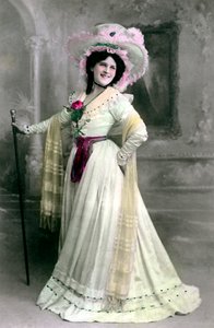 زينة دير 1887-1975 ، الممثلة الإنجليزية ، 1906. بواسطة صور الروتاري