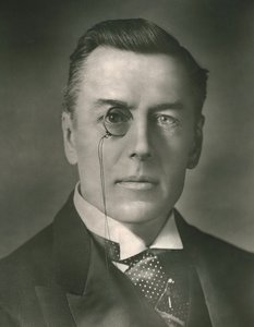 الرايت المحترم جوزيف تشامبرلين c1907. بواسطة راسل وأولاده