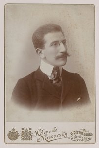 صورة للرسام ليون باكست (1866-1924) بواسطة مصور روسي