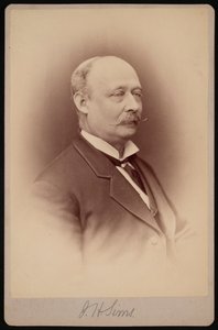 صورة لجيه إتش سيمز ، بين عامي 1876 و 1880. بواسطة صموئيل مونتاج فاسيت