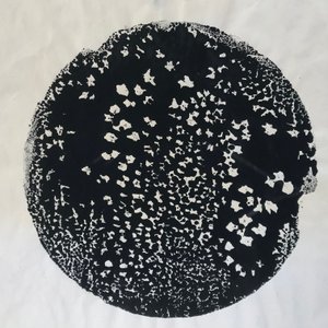 ببساطة أسود ، 2020 بواسطة سارة طومسون إنجلز