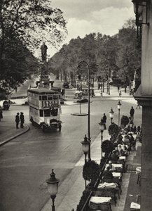 برلين: Tiergarten ؛ Kemper-Platz (صورة b / w) بواسطة ساشا ستون