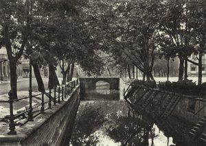 بوتسدام ، أم كانال (صورة b / w) بواسطة ساشا ستون