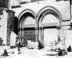مدخل كنيسة القيامة ، 1865 بواسطة الرقيب جيمس م. ماكدونالد
