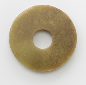 قرص طقوسي (ثنائي) (اليشم)