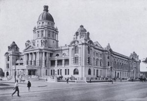 قاعة المدينة ، من فندق رويال ، ديربان (صورة b / w) بواسطة مصور جنوب أفريقي