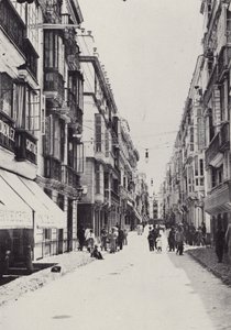 Cadiz: Calle Ancha (b/w photo) بواسطة المصور الإسباني