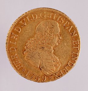 عملة ذهبية (8 ecus) من إسبانيا: عهد فرديناندو (فرديناند) السادس (1746-1759). 1759 ديم. 3،5 سم نابولي ، المتحف الأثري بواسطة المدرسة الاسبانية