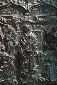 مادونا والطفل (برونزية) (انظر 249963 لمزيد من التفاصيل) بواسطة المدرسة الاسبانية