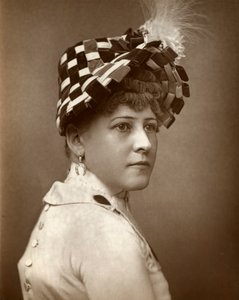 كيت مونرو ، ممثلة ، 1883 بواسطة شركة سانت جيمس للتصوير الفوتوغرافي
