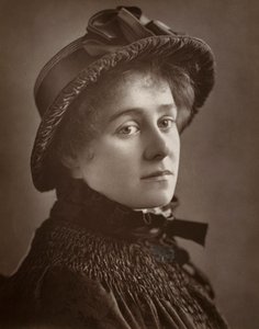 كيت رورك ، ممثلة بريطانية ، 1883 بواسطة شركة سانت جيمس للتصوير الفوتوغرافي