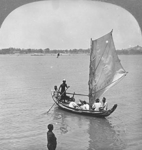 زورق إبحار على نهر إيراوادي ، بورما ، 1908 بواسطة شركة السفر ستيريو