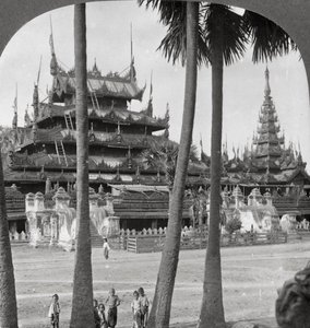 معبد Pagan Kings بالقرب من معبد Aindow Yak Pagoda ، ماندالاي ، بورما ، 1908.