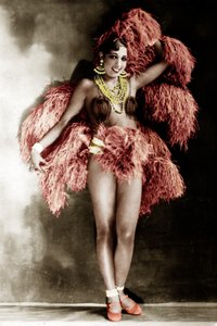 جوزفين بيكر في Folies Bergeres
