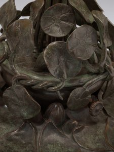 مصباح طاولة `` Pond Lily &39;&39; ، حوالي 1903 (زجاج رصاصي وبرونز مطلي)
