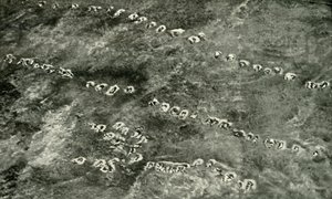 هجوم مشاة عبر لا مانس لاند ، 1919. بواسطة غير معروف
