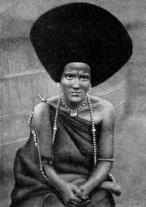 امرأة من شعب النيل البجا أو البقارة ، إثيوبيا ، إفريقيا ، 1922 بواسطة غير معروف