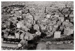 منظر جوي للقاهرة الجديدة ، مصر ، من زيبلين ، 1931 1933 بواسطة غير معروف