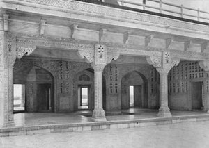 أجرا. غرفة في برج الياسمين c1910. بواسطة غير معروف