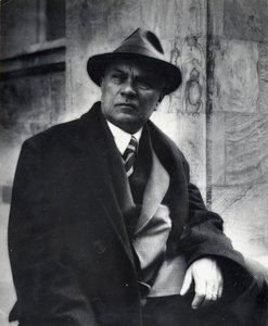 أليكسي فيكتوروفيتش Shchusev 1873-1949 بواسطة غير معروف