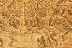 تفاصيل تمثال أنغكور وات للنحت البارز من معركة كوروكشيترا ، سيم ريب ، كمبوديا بواسطة غير معروف