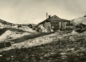 منظر آخر للكوخ في الصيف ، c1908 ، 1909 بواسطة غير معروف