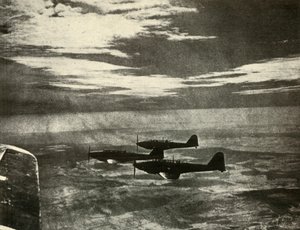 المعارك العائدة من غارة ، 1939-1940 ، 1941. بواسطة غير معروف