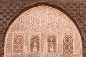 مدرسة بن يوسف هي أكبر مدرسة في المغرب ، وهي في الأصل مدرسة دينية تأسست في عهد أبو الحسن ، مراكش ، المغرب بواسطة غير معروف