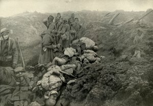 تم التقاط الخنادق الألمانية في Les Eparges ، 1919. بواسطة غير معروف