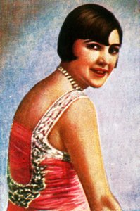 كارمن بوني ، c1928. بواسطة غير معروف