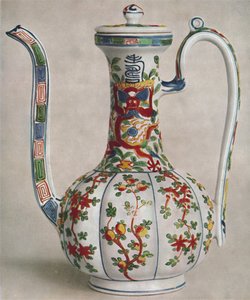 إبريق خزف صيني بزخرفة من خمسة ألوان. فترة وان لي ، 1573-1619 ، 1928 بواسطة غير معروف