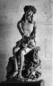 المسيح مع العلاقات النحت. تأسست Hospices Civiles de Beaune في عام 1443 من قبل المستشار نيكولاس رولين ، بون (كوت دور). بواسطة غير معروف