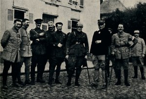 تشرشل يزور ساحة معركة السوم ، 1915 ، 1945. بواسطة غير معروف