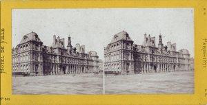 كومونة باريس (1871): منظر لمبنى البلدية. تصوير مجهول. طباعة على كرتون خافت. 17x7 سم بواسطة غير معروف
