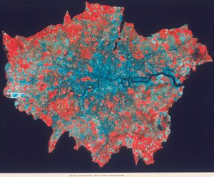 مركب لاندسات صورة ملونة زائفة لندن الكبرى ، 1979 بواسطة غير معروف